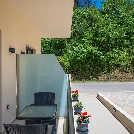 The 7 Suites, An Elegant Living In By Konnect Apartment